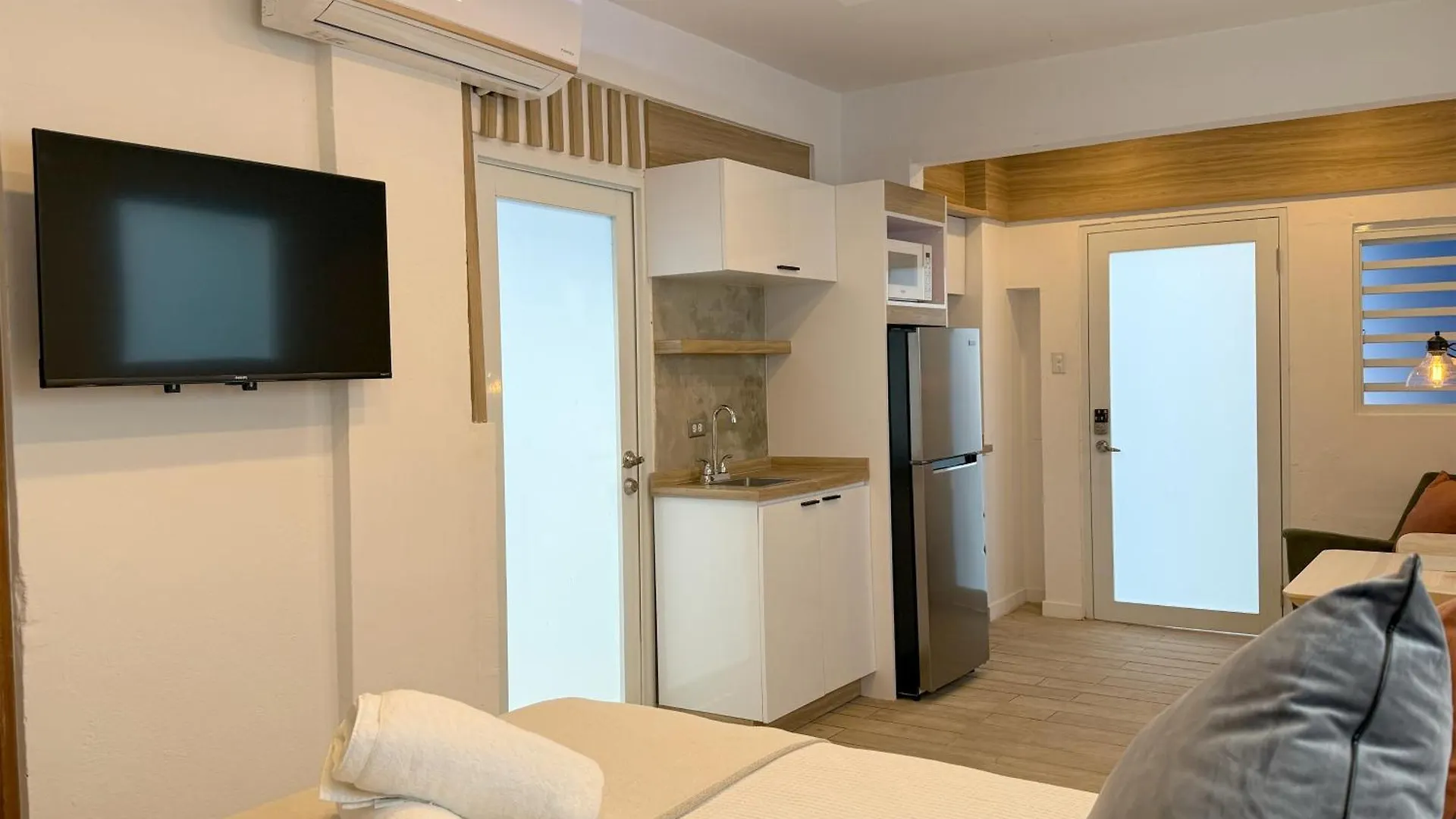 Amazing Group Home Near Beach, Nightlife For 18 산후안 푸에르토리코