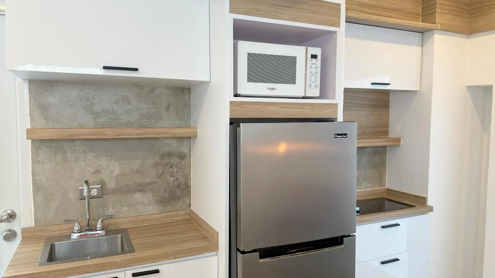 Amazing Group Home Near Beach, Nightlife For 18 San Juan 0*,  Puerto Rico